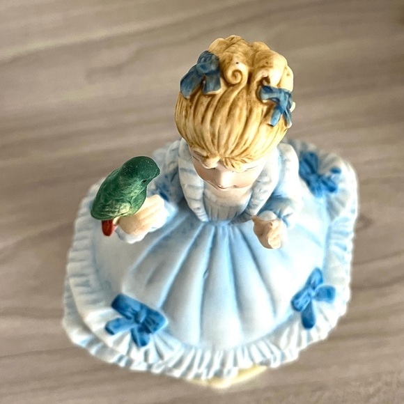 Vintage Lefton China Girl in Blue Dress with Parrot Figurine Hand Painted - Picture 14 of 15
